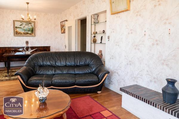 Maison à vendre 4 pièces 76m² Saint-Doulchard (18230)