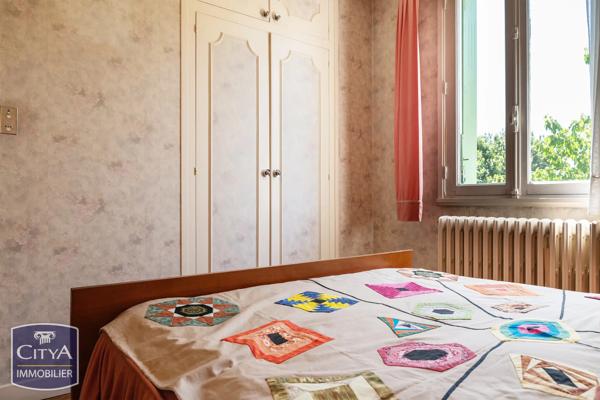 Maison à vendre 4 pièces 76m² Saint-Doulchard (18230)