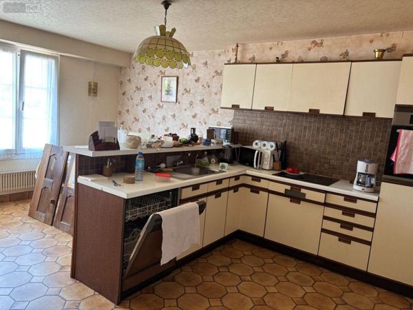 Maison à vendre à Briec dans le Finistère (29510), ref : MAIS/1014   
Bourg