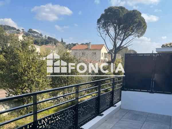 Location Appartement 2 pièces 40.93 m² - 3 RUE HYPPOLITE TAINE Toulon 83000