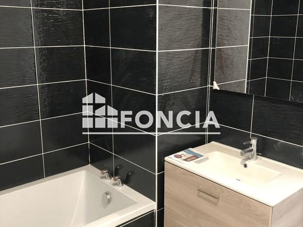 Location Appartement 4 pièces 79.8 m² - RUE DE LA LAMPROIE-AV. J. ALFONSEA-ZAC Q Floirac 33270