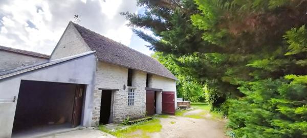 Ascoux (45300) Maison en pierre