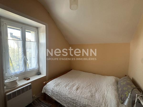 Maison en pierre, centre bourg à Caden !