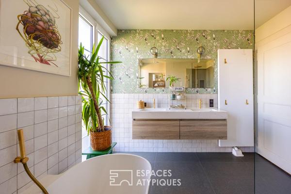Maison bourgeoise rénovée dans son écrin de verdure