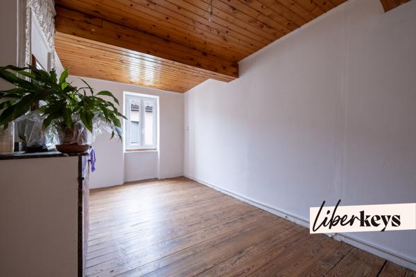 Maison 6 pièces 210m2