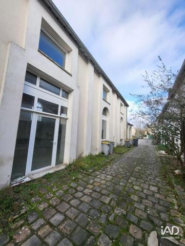 Local d’activité à vendre 300 m² Nemours
