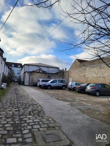 Local d’activité à vendre 300 m² Nemours