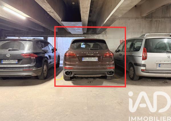 Parking à vendre 8 m² Paris 13