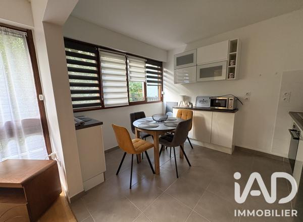 Location studio 26 m² Le Chesnay-Rocquencourt