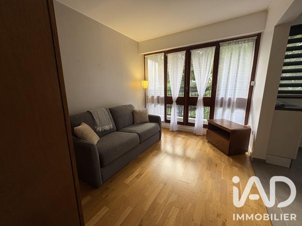 Location studio 26 m² Le Chesnay-Rocquencourt