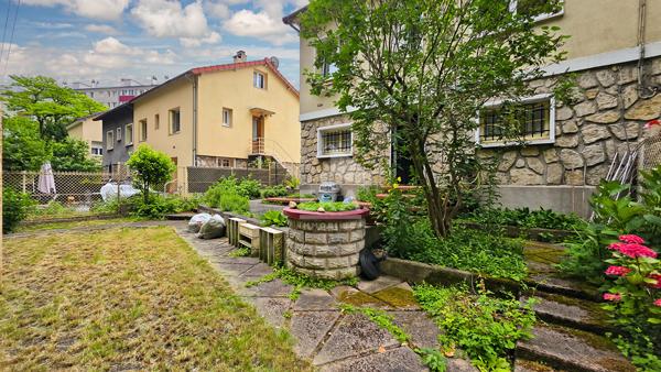 Maison Noisy Le Sec  maison de 4 pièces 61.22 m2 avec terrasse, jardin et combles