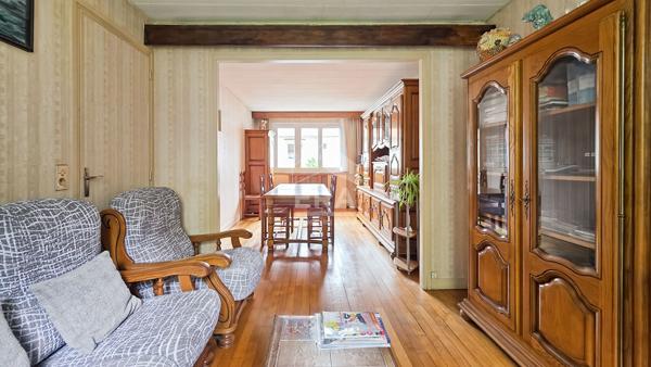 Maison Noisy Le Sec  maison de 4 pièces 61.22 m2 avec terrasse, jardin et combles