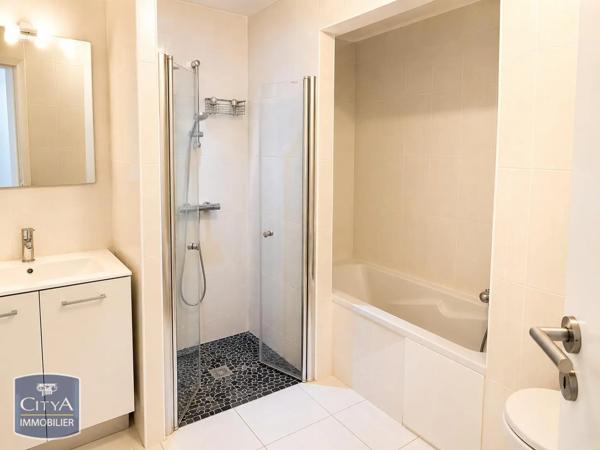 Appartement à louer 4 pièces 73.35m² Arcachon (33120)