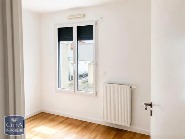 Appartement à louer 4 pièces 73.35m² Arcachon (33120)