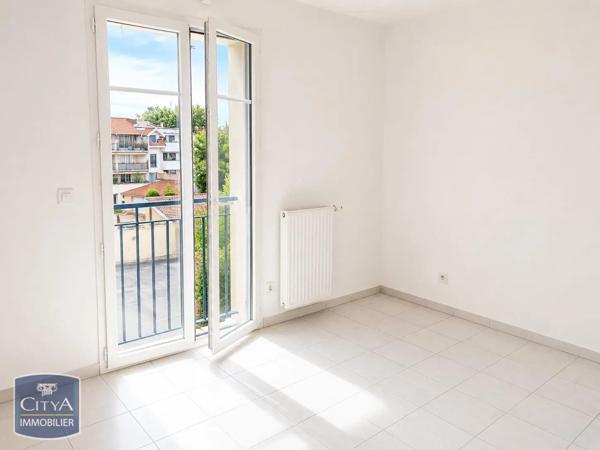 Appartement à louer 4 pièces 73.35m² Arcachon (33120)