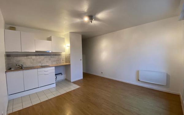Appartement à louer    2 pièces • 32,27 m2 Pontault-Combault