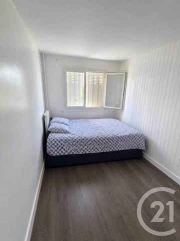 Appartement F6 à vendre  6 pièces - 101,42 m 2   L HAY LES ROSES  - 94