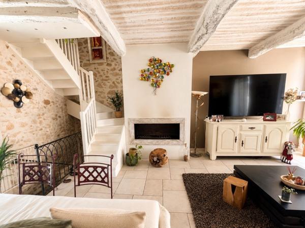 VIDAUBAN – COUP DE CŒUR AU CŒUR DU VILLAGE !