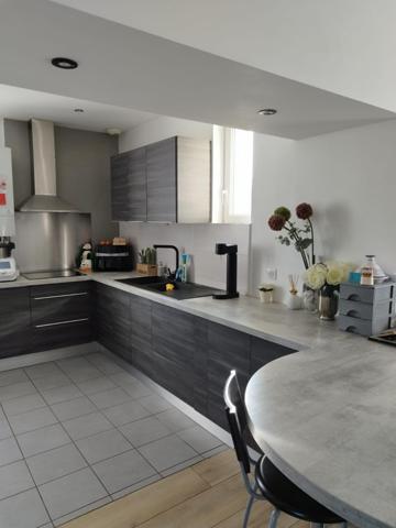 Maison à ROCHE-LA-MOLIERE, 42230 - 5 pièces 87m²