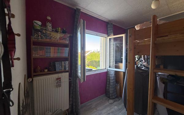 Maison à vendre    4 pièces •  La Ville-du-Bois