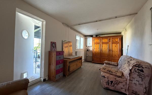 Maison à vendre    4 pièces •  La Ville-du-Bois