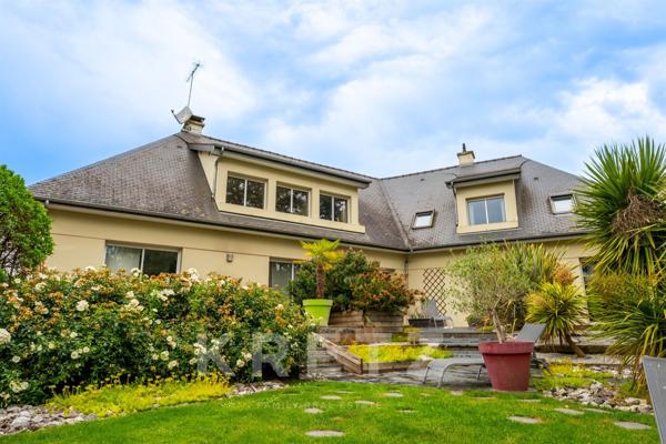 Maison bourgeoise d'exception à Montreuil-le-Gast