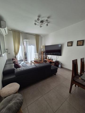 T4 70M2 Terrasse Pont-de-Vivaux/St Loup