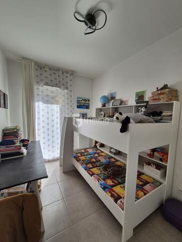 T4 70M2 Terrasse Pont-de-Vivaux/St Loup