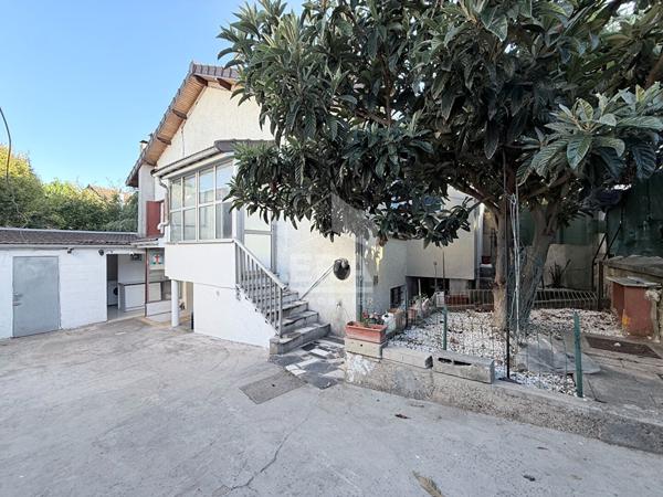 Maison 6 pièces à vendre à Créteil - Secteur Champeval  a 6 min métro université