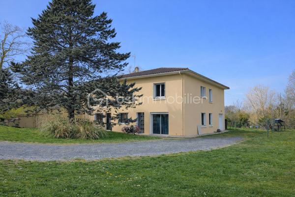 Maison traditionnelle de 195 m²