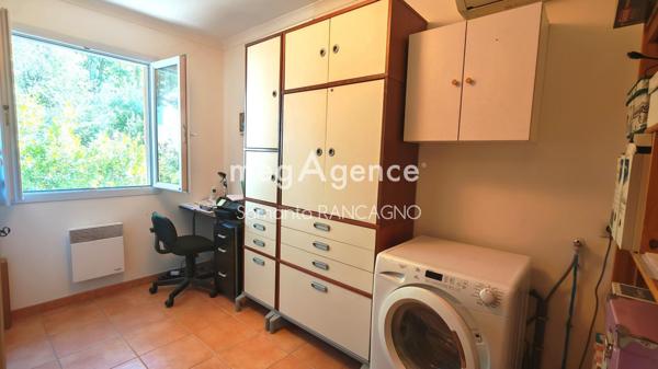 Maison à LE LUC, 83340 - 5 pièces 93m²