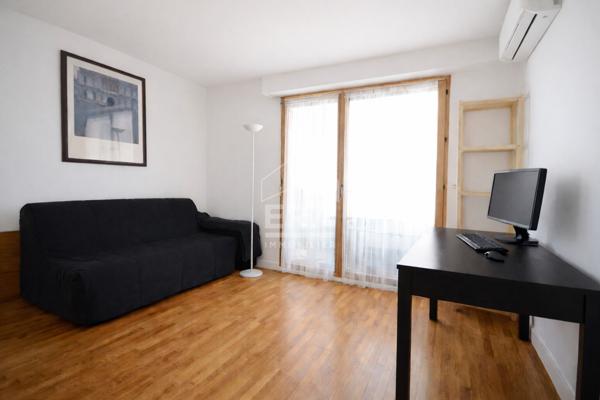 Appartement 4 pièces TERRASSE 39 m²-2 PARKINGS-CAVE
