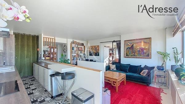 PUTEAUX/ DEFENSE appartement 4 pièces de 94m² avec cave et double parking