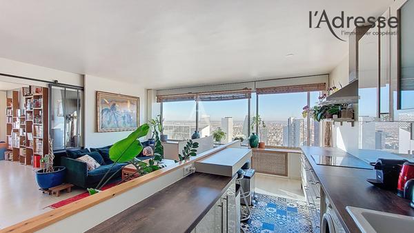 PUTEAUX/ DEFENSE appartement 4 pièces de 94m² avec cave et double parking