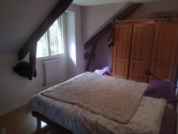 Jolie longère en campagne avec terrain de 8000m²