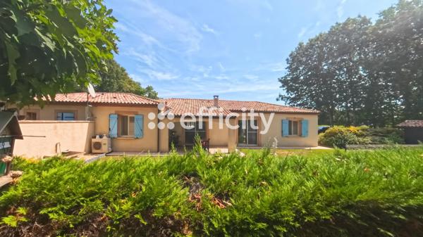 Maison
         6 pièces
        - 142 m² Exclusivité 374 000 € *