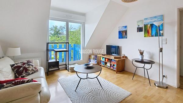 Appartement rénové avec balcon plein Sud Proche commerces et bus