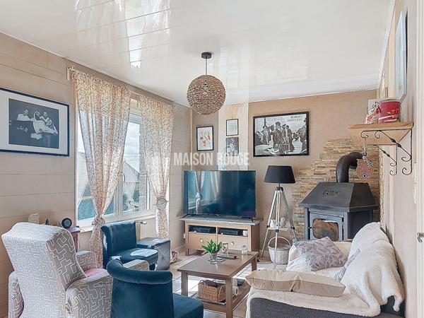 Maison néo-bretonne familiale avec bureau, 3 chambres et sous-sol total à Lamballe!