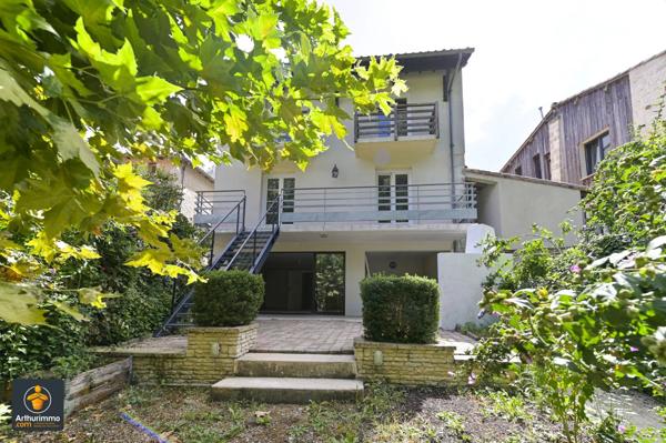 Vente Maison 6 pièces 175 m2 à Sansais