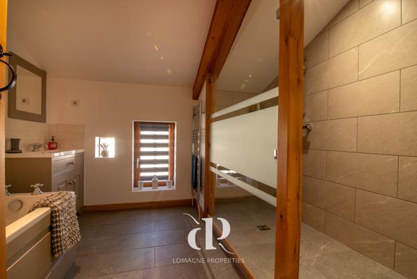 Merles (82210) Maison de campagne clé en main avec piscine et confort de vie optimal
