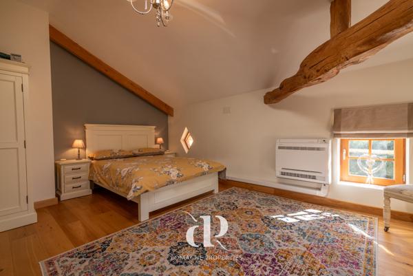 Merles (82210) Maison de campagne clé en main avec piscine et confort de vie optimal