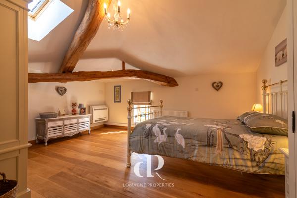 Merles (82210) Maison de campagne clé en main avec piscine et confort de vie optimal