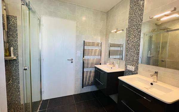 Maison à vendre    5 pièces •  Puisserguier