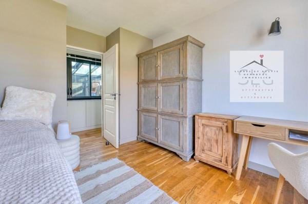 Dept 17 - Île d'Oléron - Le Château d'Oléron - Maison/Villa 8 pièces - 174 m2 - Terrain avec piscine de 584 m2