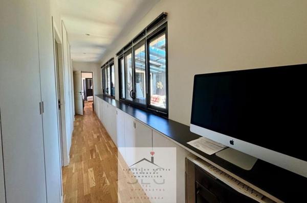 Dept 17 - Île d'Oléron - Le Château d'Oléron - Maison/Villa 8 pièces - 174 m2 - Terrain avec piscine de 584 m2