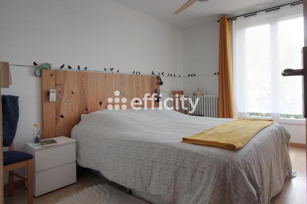 Maison
         6 pièces
        - 112 m² Exclusivité 525 000 € *