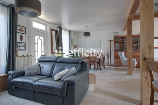 Maison
         6 pièces
        - 112 m² Exclusivité 525 000 € *