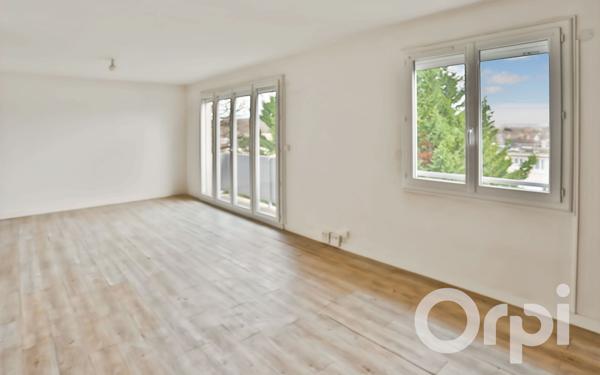 Appartement à vendre    4 pièces • 65,17 m2 Gisors