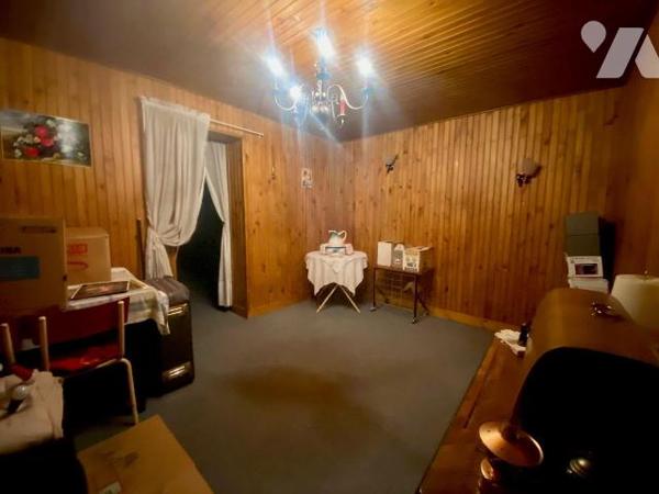 Nous sommes ravis de vous proposer cette maison de 5 pièces de 100 m² en vente à Souesmes (4130...