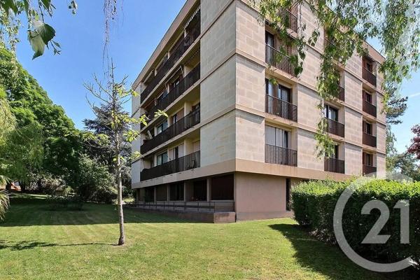 Appartement F4 à vendre  4 pièces - 72,79 m 2   FRESNES  - 94